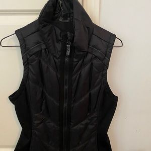 Athleta black vest. Perfect condition.
